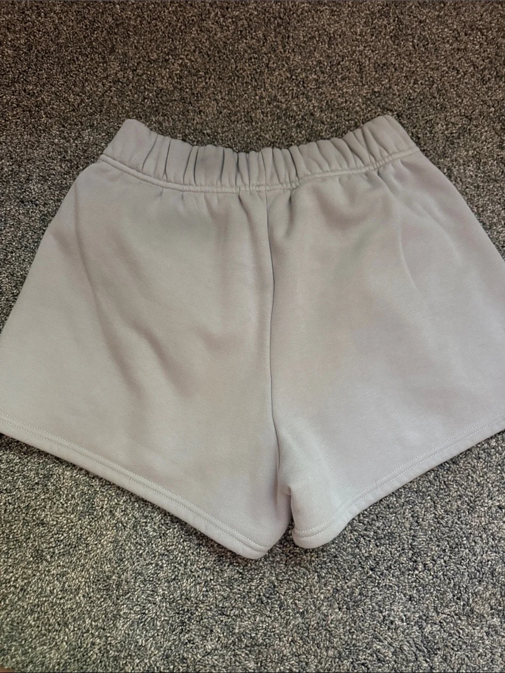 N/A light gray
